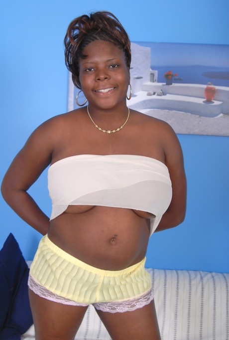 African Pregnant Mom top pics