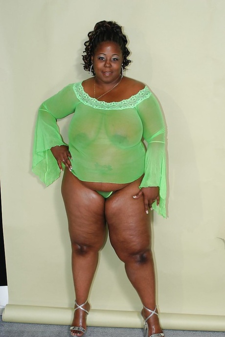 African Bbw Slave beautiful naked picture