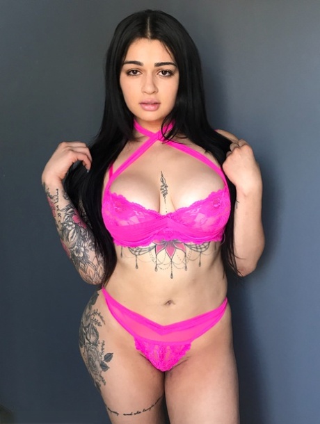 Latina Self Toe Suck nudes galleries