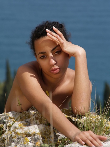 Brazzilian Somali Girl sexy nudes image