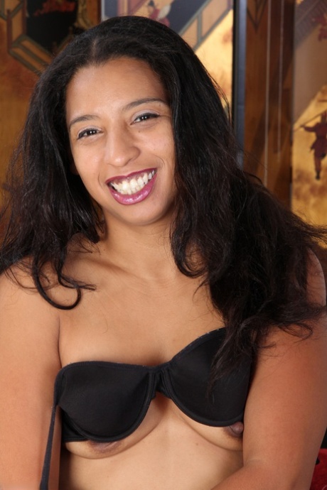 Brazzilian Orgasm Dildo free naked photo