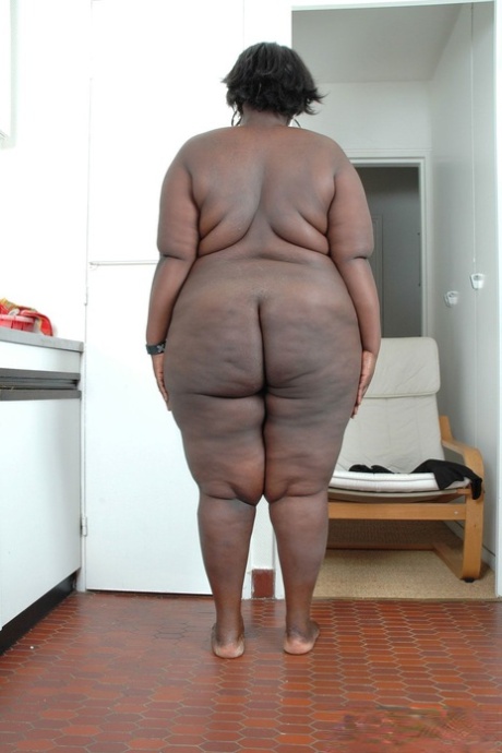 African Cant Stop hot nude pic