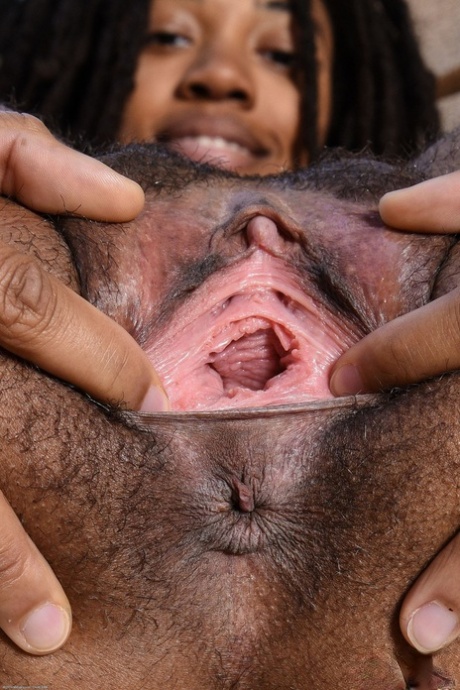 Black Close Up Cum sex pictures
