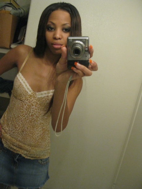 African Arielle adult gallery