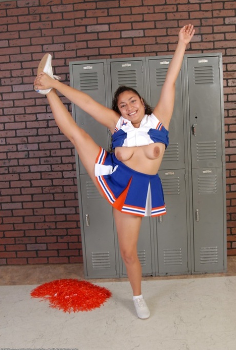 Latina Cheer adult pictures