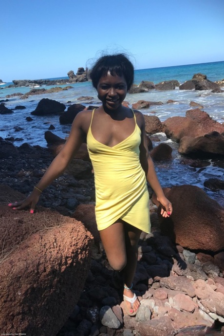 African Paulina Vergara sexy nude picture