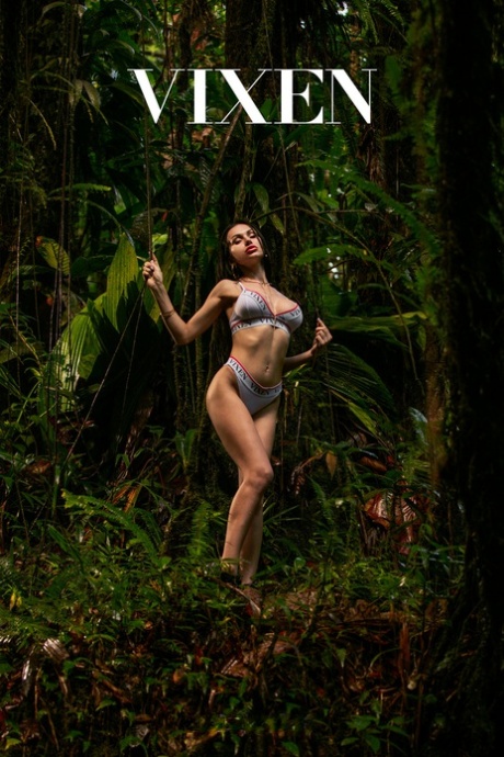 Latina Victoria Cakes Threesome hot nude archive