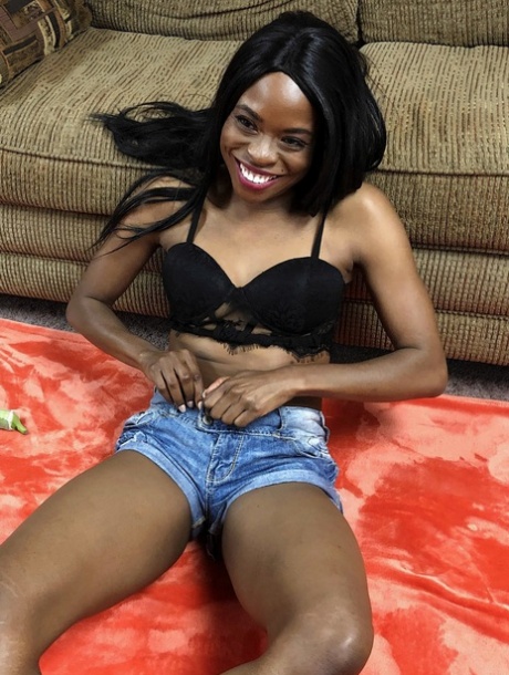 African Femboy Homemade beautiful naked gallery